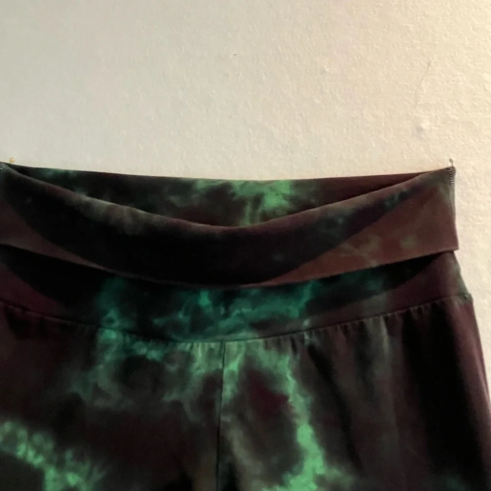 2 pairs Tie dye yoga pants by Splash Dye - Picture 5 of 10